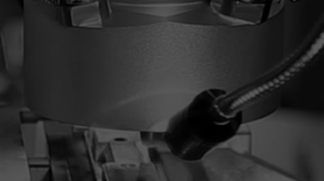 Станок для резки волоконным лазером | Как контроль сварных швов повышает точность