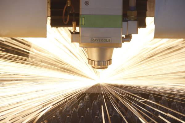 Ручной лазерный сварочный аппарат серии MWF